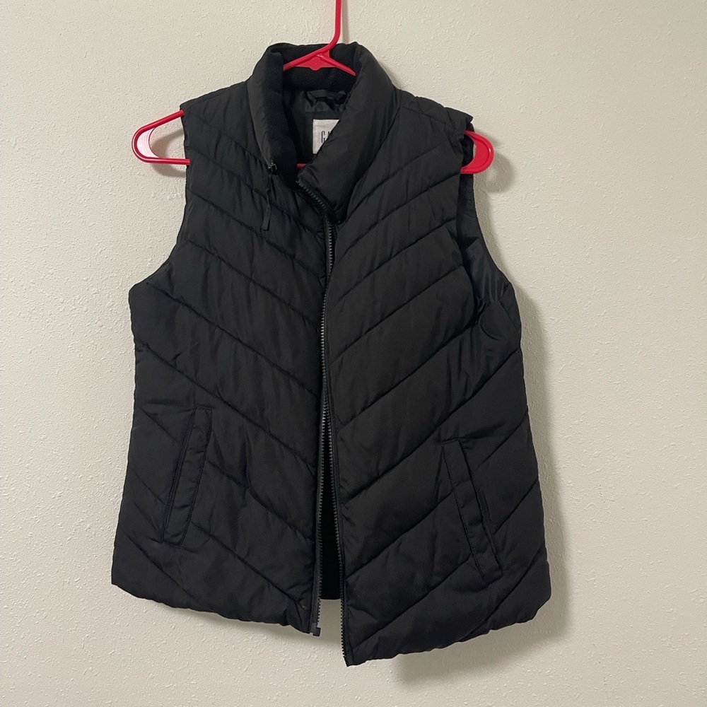 Women’s Gap Puffer Vest